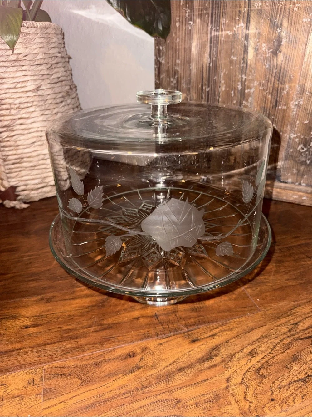 Vintage Pedestal Cake Stand With Etched Floral Lid